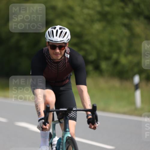 22.06.2025 - Viking Triathlon Yannick Fuchs http://msf.ph/oto/8108208 22.06.2025 11:32:20 Radfahren 220, 237, 238, 311, 450 meine-sportfotos.de