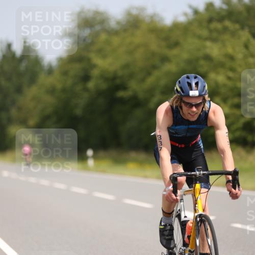 22.06.2025 - Viking Triathlon Yannick Fuchs http://msf.ph/oto/8108212 22.06.2025 12:13:00 Radfahren 78, 136, 337 meine-sportfotos.de