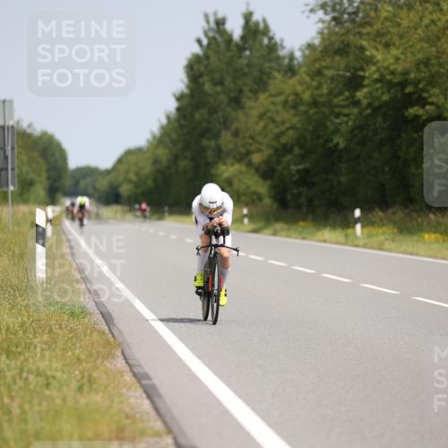 22.06.2025 - Viking Triathlon Yannick Fuchs http://msf.ph/oto/8108271 22.06.2025 12:13:12 Radfahren 4, 201 meine-sportfotos.de