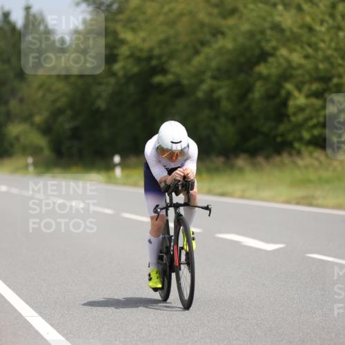 22.06.2025 - Viking Triathlon Yannick Fuchs http://msf.ph/oto/8108314 22.06.2025 12:13:13 Radfahren 4, 201 meine-sportfotos.de