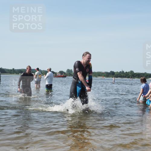 22.06.2025 - Viking Triathlon KatJ http://msf.ph/oto/8108321 22.06.2025 10:38:12 Schwimmen 61, 72, 89, 179, 191, 209, 447, 662 meine-sportfotos.de