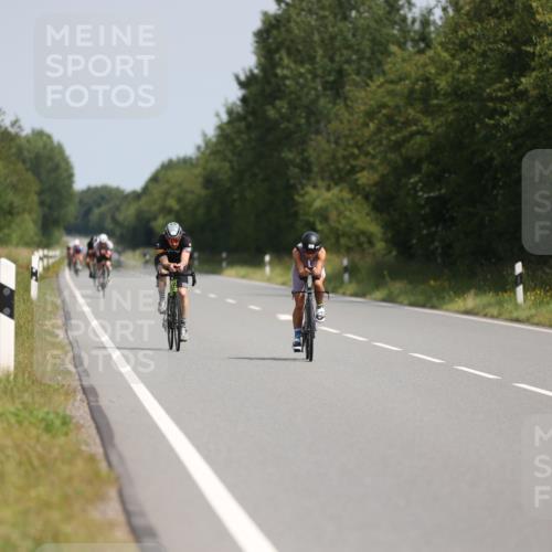 22.06.2025 - Viking Triathlon Yannick Fuchs http://msf.ph/oto/8108323 22.06.2025 11:32:27 Radfahren 58, 237, 311, 601 meine-sportfotos.de