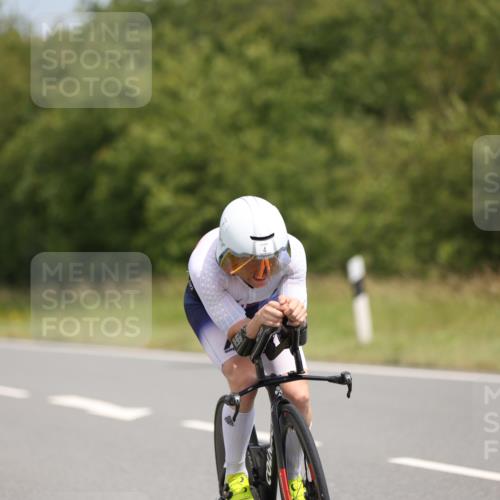 22.06.2025 - Viking Triathlon Yannick Fuchs http://msf.ph/oto/8108350 22.06.2025 12:13:13 Radfahren 4, 201 meine-sportfotos.de