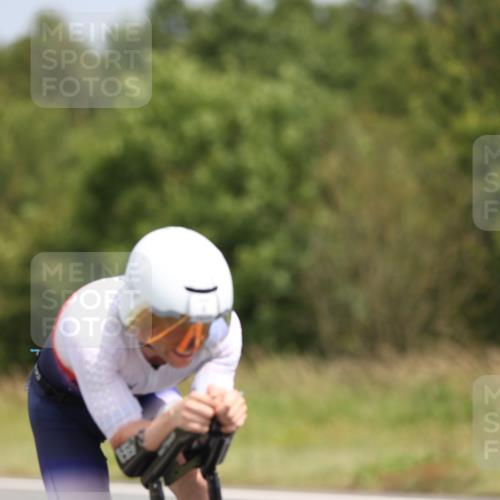 22.06.2025 - Viking Triathlon Yannick Fuchs http://msf.ph/oto/8108368 22.06.2025 12:13:13 Radfahren 4, 201 meine-sportfotos.de