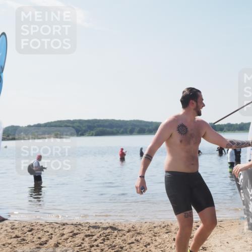 22.06.2025 - Viking Triathlon MichiJ http://msf.ph/oto/8108373 22.06.2025 10:55:02 Schwimmen  meine-sportfotos.de