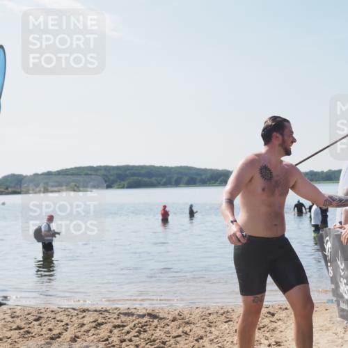22.06.2025 - Viking Triathlon MichiJ http://msf.ph/oto/8108401 22.06.2025 10:55:02 Schwimmen  meine-sportfotos.de