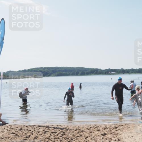 22.06.2025 - Viking Triathlon MichiJ http://msf.ph/oto/8108477 22.06.2025 10:55:30 Schwimmen 246, 472 meine-sportfotos.de