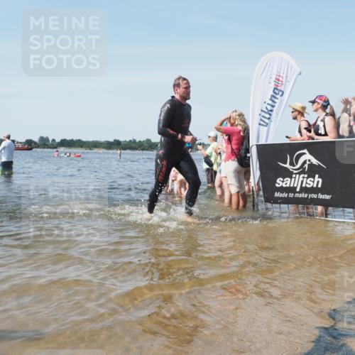 22.06.2025 - Viking Triathlon KatJ http://msf.ph/oto/8108481 22.06.2025 10:38:16 Schwimmen 61, 72, 89, 191, 209, 269, 447, 509, 535, 662 meine-sportfotos.de