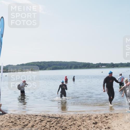 22.06.2025 - Viking Triathlon MichiJ http://msf.ph/oto/8108488 22.06.2025 10:55:30 Schwimmen 246, 472 meine-sportfotos.de