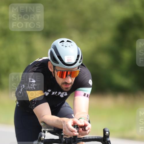 22.06.2025 - Viking Triathlon Yannick Fuchs http://msf.ph/oto/8108514 22.06.2025 11:32:33 Radfahren 8, 58, 203, 462, 601, 653 meine-sportfotos.de