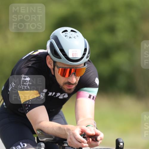 22.06.2025 - Viking Triathlon Yannick Fuchs http://msf.ph/oto/8108527 22.06.2025 11:32:33 Radfahren 8, 58, 203, 462, 601, 653 meine-sportfotos.de