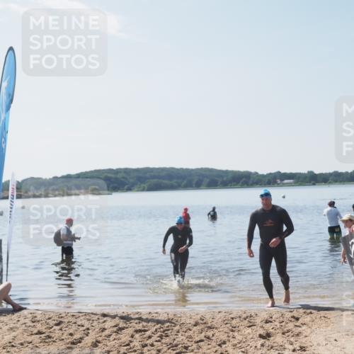 22.06.2025 - Viking Triathlon MichiJ http://msf.ph/oto/8108555 22.06.2025 10:55:32 Schwimmen 246, 472 meine-sportfotos.de