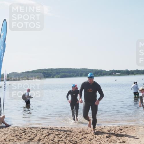 22.06.2025 - Viking Triathlon MichiJ http://msf.ph/oto/8108613 22.06.2025 10:55:33 Schwimmen 246, 472 meine-sportfotos.de