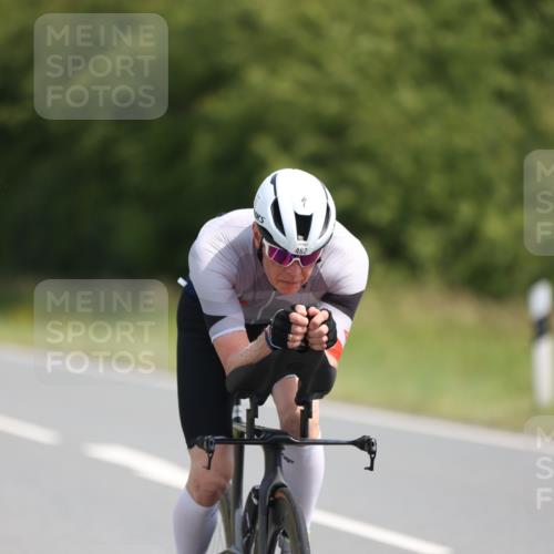 22.06.2025 - Viking Triathlon Yannick Fuchs http://msf.ph/oto/8108621 22.06.2025 11:32:39 Radfahren 8, 89, 203, 462, 644, 653 meine-sportfotos.de