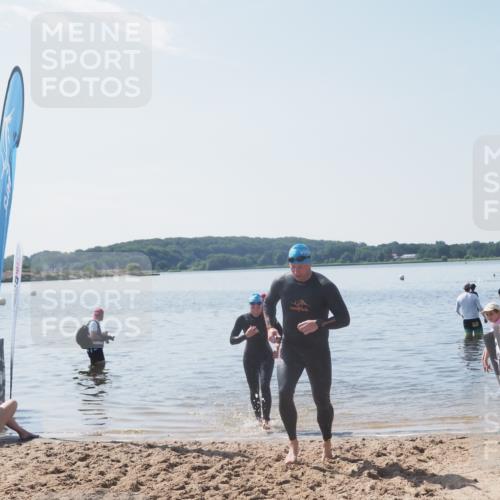 22.06.2025 - Viking Triathlon MichiJ http://msf.ph/oto/8108626 22.06.2025 10:55:34 Schwimmen 246, 472 meine-sportfotos.de