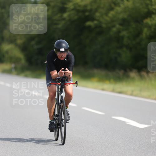 22.06.2025 - Viking Triathlon Yannick Fuchs http://msf.ph/oto/8108644 22.06.2025 11:32:40 Radfahren 8, 89, 115, 203, 462, 644, 653 meine-sportfotos.de