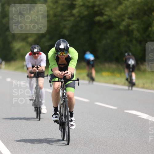 22.06.2025 - Viking Triathlon Yannick Fuchs http://msf.ph/oto/8108676 22.06.2025 12:13:34 Radfahren 8, 163, 190, 281, 288, 311, 352, 478, 487, 523, 638, 660 meine-sportfotos.de
