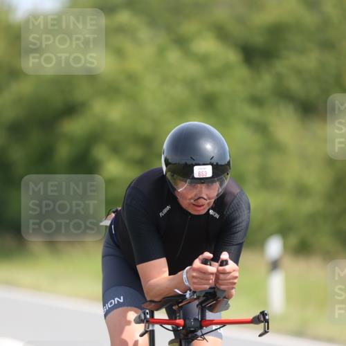 22.06.2025 - Viking Triathlon Yannick Fuchs http://msf.ph/oto/8108680 22.06.2025 11:32:41 Radfahren 8, 89, 115, 203, 462, 644, 653 meine-sportfotos.de