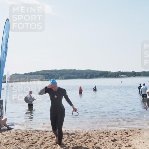 22.06.2025 - Viking Triathlon MichiJ http://msf.ph/oto/8108715 22.06.2025 10:55:37 Schwimmen 472 meine-sportfotos.de