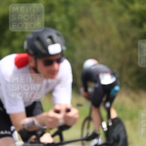 22.06.2025 - Viking Triathlon Yannick Fuchs http://msf.ph/oto/8108766 22.06.2025 12:13:36 Radfahren 8, 190, 281, 288, 311, 352, 478, 487, 523, 638, 660 meine-sportfotos.de