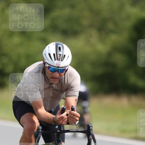 22.06.2025 - Viking Triathlon Yannick Fuchs http://msf.ph/oto/8108783 22.06.2025 11:32:46 Radfahren 8, 89, 115, 203, 309, 644 meine-sportfotos.de