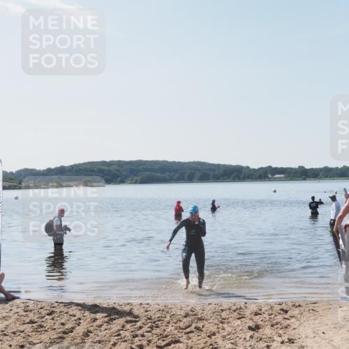 22.06.2025 - Viking Triathlon MichiJ http://msf.ph/oto/8108799 22.06.2025 10:56:25 Schwimmen 499 meine-sportfotos.de