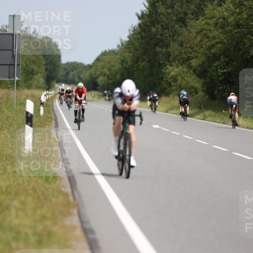 22.06.2025 - Viking Triathlon Yannick Fuchs http://msf.ph/oto/8108803 22.06.2025 12:13:45 Radfahren 190, 269, 482 meine-sportfotos.de