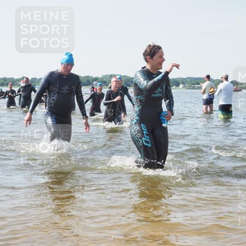 22.06.2025 - Viking Triathlon KatJ http://msf.ph/oto/8108813 22.06.2025 10:38:25 Schwimmen 22, 89, 209, 269, 398, 419, 428, 447, 509, 535, 601, 603, 659, 662 meine-sportfotos.de
