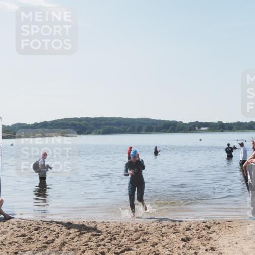 22.06.2025 - Viking Triathlon MichiJ http://msf.ph/oto/8108816 22.06.2025 10:56:25 Schwimmen 499 meine-sportfotos.de