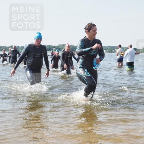 22.06.2025 - Viking Triathlon KatJ http://msf.ph/oto/8108819 22.06.2025 10:38:26 Schwimmen 22, 89, 156, 209, 269, 398, 419, 428, 447, 509, 535, 601, 603, 659, 662 meine-sportfotos.de