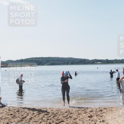 22.06.2025 - Viking Triathlon MichiJ http://msf.ph/oto/8108826 22.06.2025 10:56:25 Schwimmen 499 meine-sportfotos.de