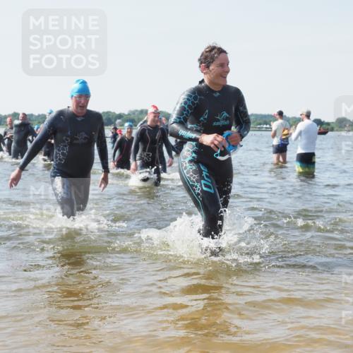 22.06.2025 - Viking Triathlon KatJ http://msf.ph/oto/8108831 22.06.2025 10:38:26 Schwimmen 22, 89, 156, 209, 269, 398, 419, 428, 447, 509, 535, 601, 603, 659, 662 meine-sportfotos.de