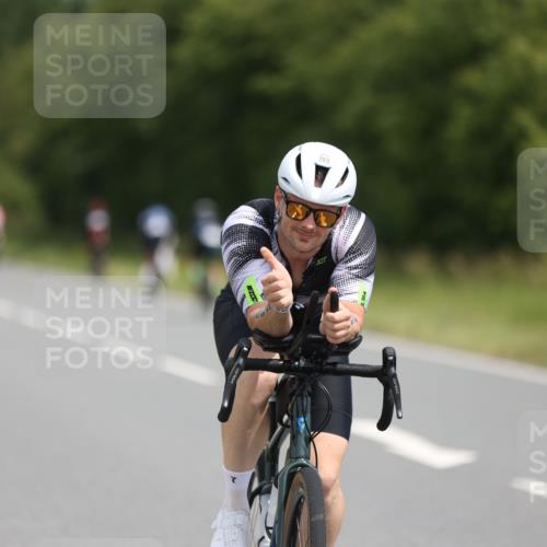 22.06.2025 - Viking Triathlon Yannick Fuchs http://msf.ph/oto/8108876 22.06.2025 12:13:47 Radfahren 190, 269, 482 meine-sportfotos.de