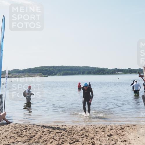 22.06.2025 - Viking Triathlon MichiJ http://msf.ph/oto/8108918 22.06.2025 10:56:57 Schwimmen 363 meine-sportfotos.de