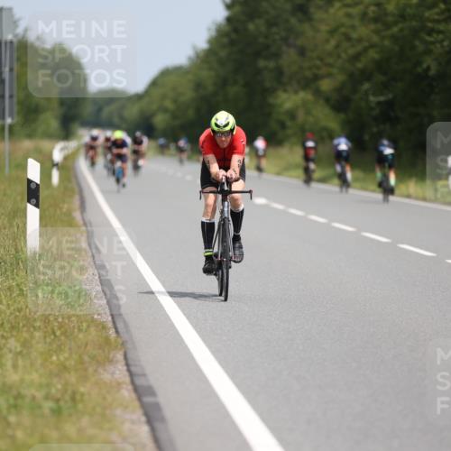 22.06.2025 - Viking Triathlon Yannick Fuchs http://msf.ph/oto/8108920 22.06.2025 12:13:50 Radfahren 28, 180, 269, 482, 635, 645 meine-sportfotos.de