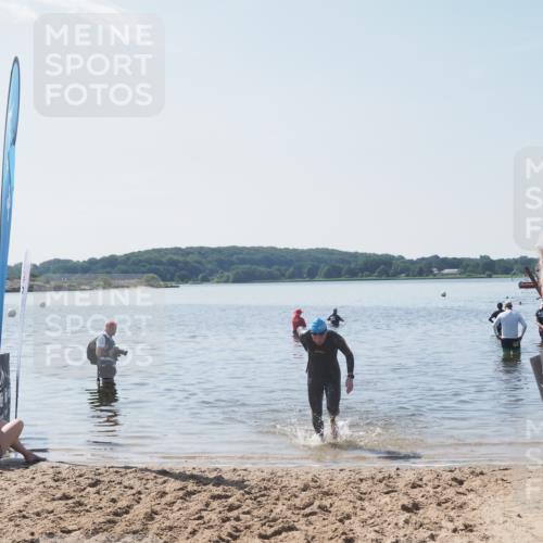 22.06.2025 - Viking Triathlon MichiJ http://msf.ph/oto/8108924 22.06.2025 10:56:58 Schwimmen 363 meine-sportfotos.de
