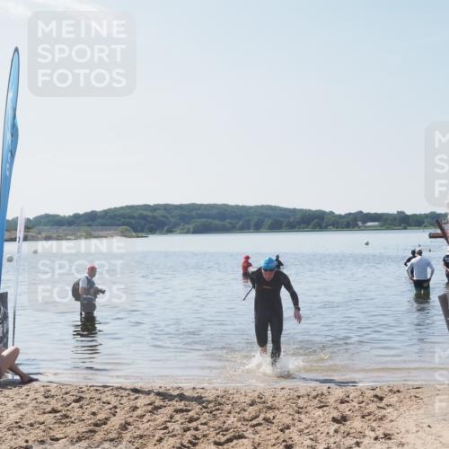 22.06.2025 - Viking Triathlon MichiJ http://msf.ph/oto/8108932 22.06.2025 10:56:58 Schwimmen 363 meine-sportfotos.de