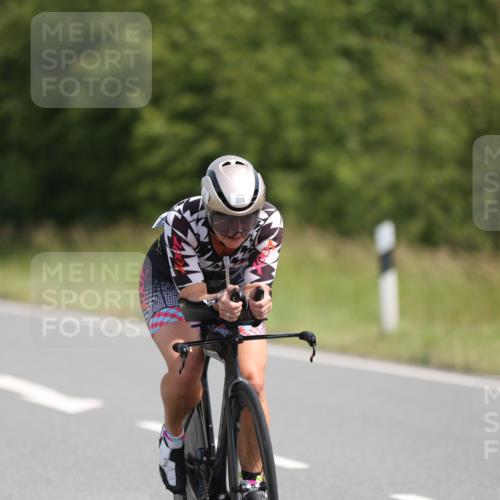 22.06.2025 - Viking Triathlon Yannick Fuchs http://msf.ph/oto/8108943 22.06.2025 11:32:55 Radfahren 95, 128, 287, 291, 309 meine-sportfotos.de