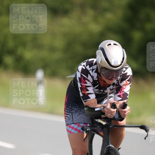 22.06.2025 - Viking Triathlon Yannick Fuchs http://msf.ph/oto/8108959 22.06.2025 11:32:56 Radfahren 95, 128, 287, 291, 309 meine-sportfotos.de