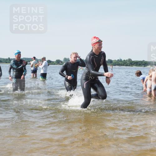 22.06.2025 - Viking Triathlon KatJ http://msf.ph/oto/8108966 22.06.2025 10:38:30 Schwimmen 22, 85, 156, 215, 269, 398, 419, 428, 447, 509, 535, 601, 603, 659, 662 meine-sportfotos.de