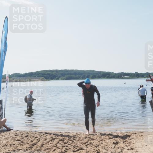 22.06.2025 - Viking Triathlon MichiJ http://msf.ph/oto/8108970 22.06.2025 10:56:59 Schwimmen 363 meine-sportfotos.de