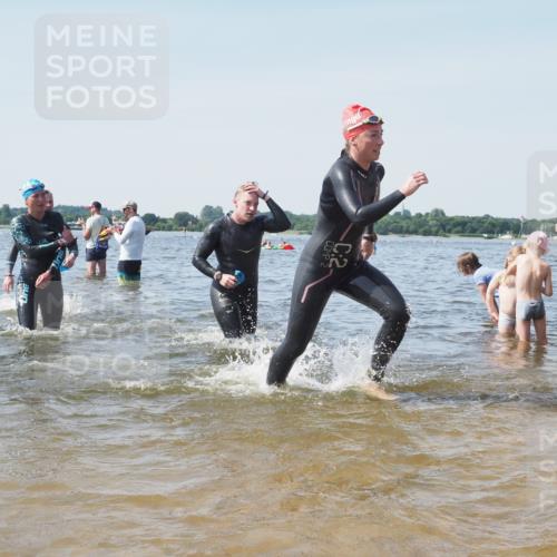 22.06.2025 - Viking Triathlon KatJ http://msf.ph/oto/8108974 22.06.2025 10:38:30 Schwimmen 22, 85, 156, 215, 269, 398, 419, 428, 447, 509, 535, 601, 603, 659, 662 meine-sportfotos.de