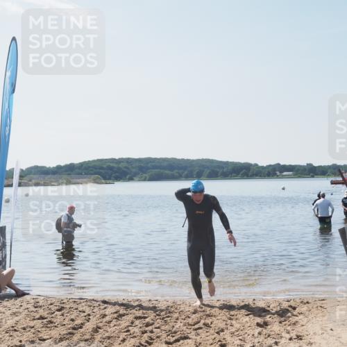 22.06.2025 - Viking Triathlon MichiJ http://msf.ph/oto/8108976 22.06.2025 10:56:59 Schwimmen 363 meine-sportfotos.de