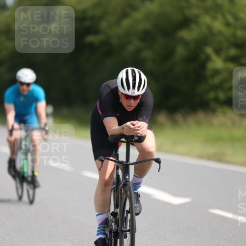 22.06.2025 - Viking Triathlon Yannick Fuchs http://msf.ph/oto/8108993 22.06.2025 11:32:58 Radfahren 95, 128, 287, 291, 309, 379, 662 meine-sportfotos.de