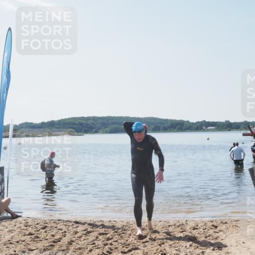 22.06.2025 - Viking Triathlon MichiJ http://msf.ph/oto/8109003 22.06.2025 10:56:59 Schwimmen 363 meine-sportfotos.de