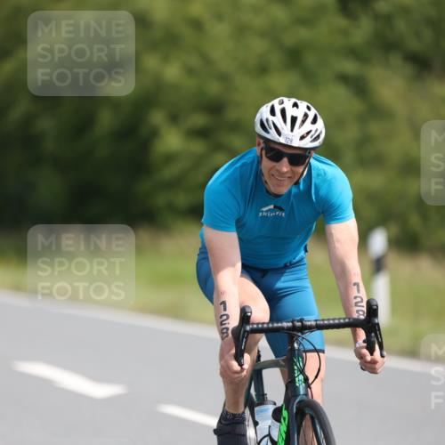 22.06.2025 - Viking Triathlon Yannick Fuchs http://msf.ph/oto/8109029 22.06.2025 11:33:00 Radfahren 95, 128, 287, 291, 379, 625, 662 meine-sportfotos.de