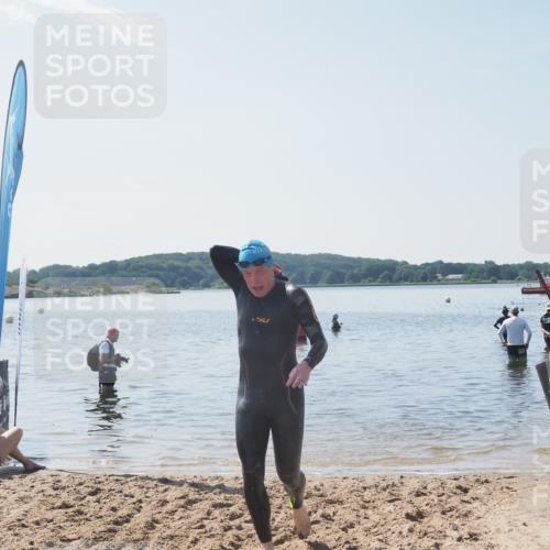 22.06.2025 - Viking Triathlon MichiJ http://msf.ph/oto/8109057 22.06.2025 10:57:00 Schwimmen 363 meine-sportfotos.de