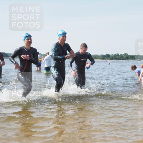 22.06.2025 - Viking Triathlon KatJ http://msf.ph/oto/8109061 22.06.2025 10:38:33 Schwimmen 22, 85, 156, 164, 215, 269, 398, 419, 428, 509, 535, 601, 603, 659, 662 meine-sportfotos.de