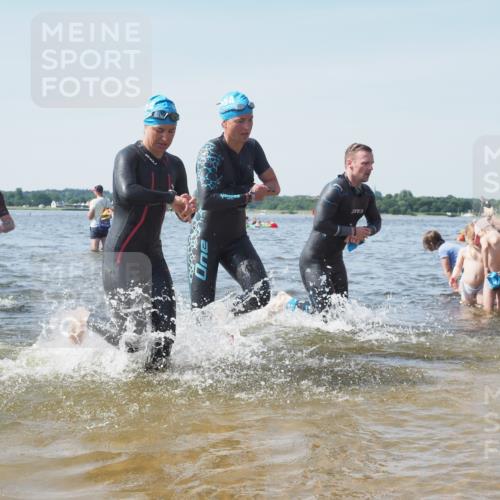 22.06.2025 - Viking Triathlon KatJ http://msf.ph/oto/8109077 22.06.2025 10:38:33 Schwimmen 22, 85, 156, 164, 215, 269, 398, 419, 428, 509, 535, 601, 603, 659, 662 meine-sportfotos.de