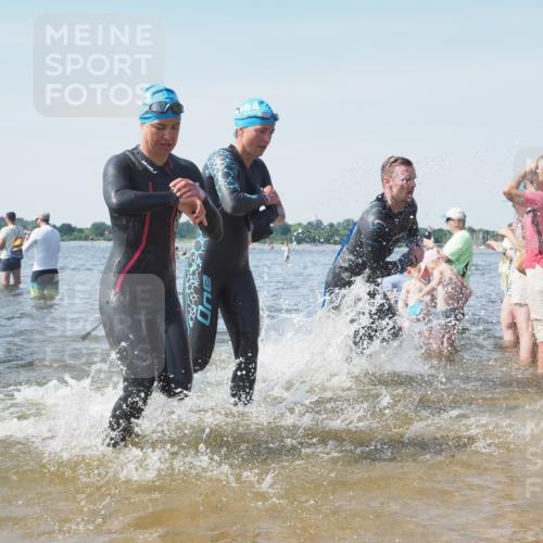 22.06.2025 - Viking Triathlon KatJ http://msf.ph/oto/8109101 22.06.2025 10:38:34 Schwimmen 22, 85, 156, 164, 215, 269, 315, 398, 419, 428, 509, 535, 601, 603, 659 meine-sportfotos.de